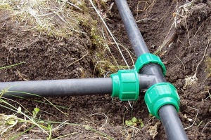 Трубы ПНД для обустройства водопровода
