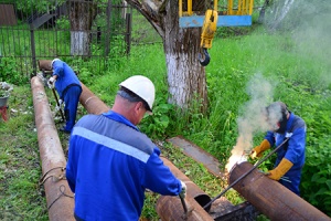 Ревизию запорной арматуры и ремонт теплосетей проводят специалисты «Скопинских тепловых сетей»