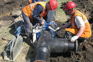Более 17 км водопроводных сетей реконструировали в селах Оренбургской области