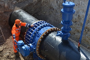 В Крыму будут находить прорывы водопровода и несанкционированные врезки с помощью новой техники