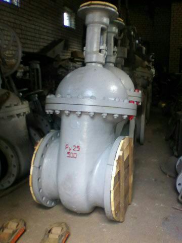 Задвижки из наличия продам Ду500 Ру16, 25, 40