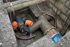 «Росводоканал Барнаул» установил новые задвижки DN 500 и 800 мм на водопроводных сетях в ходе ремонта
