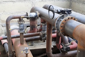 Сотрудники белгородского филиала ПАО «Квадра» меняют ветхие трубопроводы 